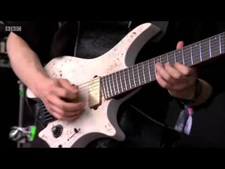 8. BABYMETAL - Road of Resistance @ Glastobury