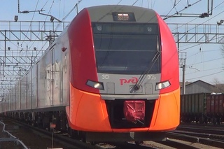 Электропоезда ЭС1-005 + ЭС1-021 “Ласточка“ №727 “Н. Новгород - Москва“