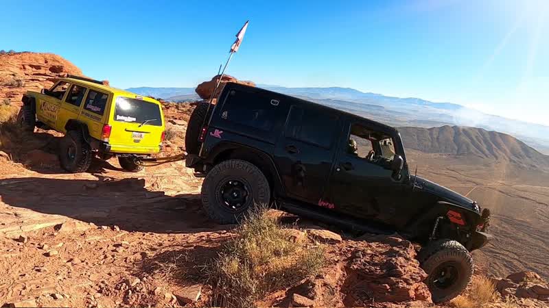 Jeep Stuck On 1, 000 FT Line