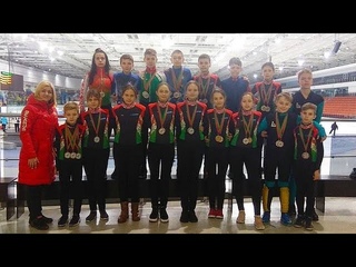 Витебский областной ЦОР поздравляет всех с наступающим Новым годом!