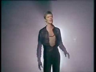 Heroes - David Bowie    Official Music Video