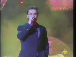 Виступ @Олександр Пономарьов у Івано-Франківську («Тріумф 2004»)