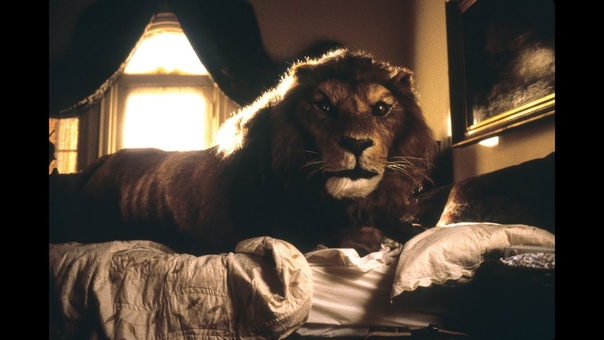Jumanji Tom Woodruff Jr. As The Lion Animatronic Lion, Behind the