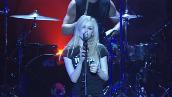 Avril Lavigne Take Me Away ( Bonez