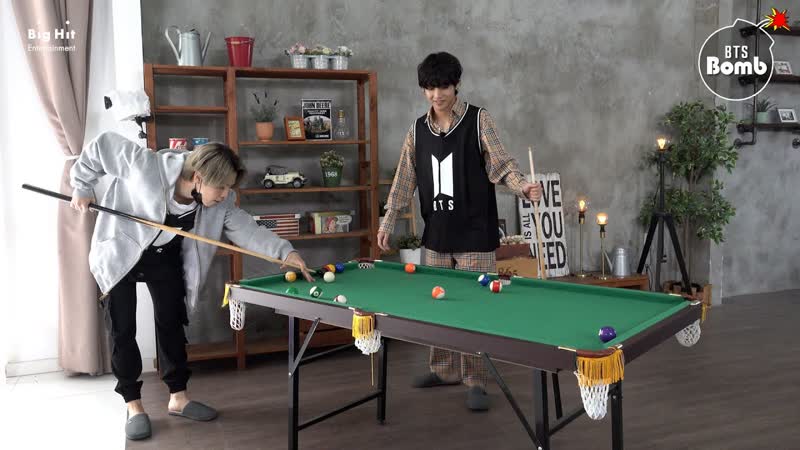 RUS SUB РУС САБ BANGTAN BOMB Jimin vs V Pool Game, Чимин vs V Игра в