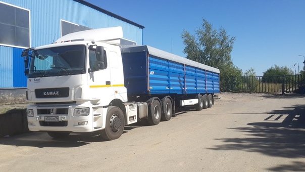 Полуприцеп зерновоз Крона 62 куб.