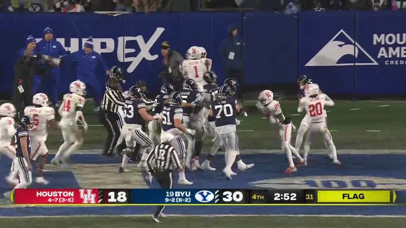 Punches thrown, multiple players ejected after BYU s late TD vs. Houston, ESPN College