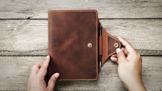 Making a Leather Journal Cover - leather craft