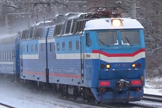 Электровоз ЧС7-037 с пассажирским поездом №75 “Москва - Гомель“