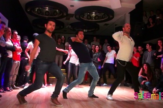 HAPPY FEETS SALSA SHOW! SALSA BATTLE IN ISTANBUL’13