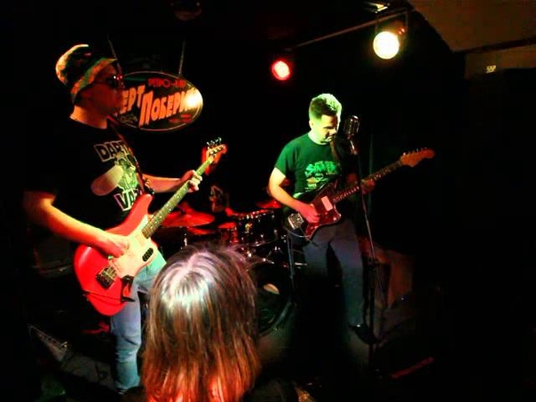 Coffin Wheels Haunted cathouse (Старый